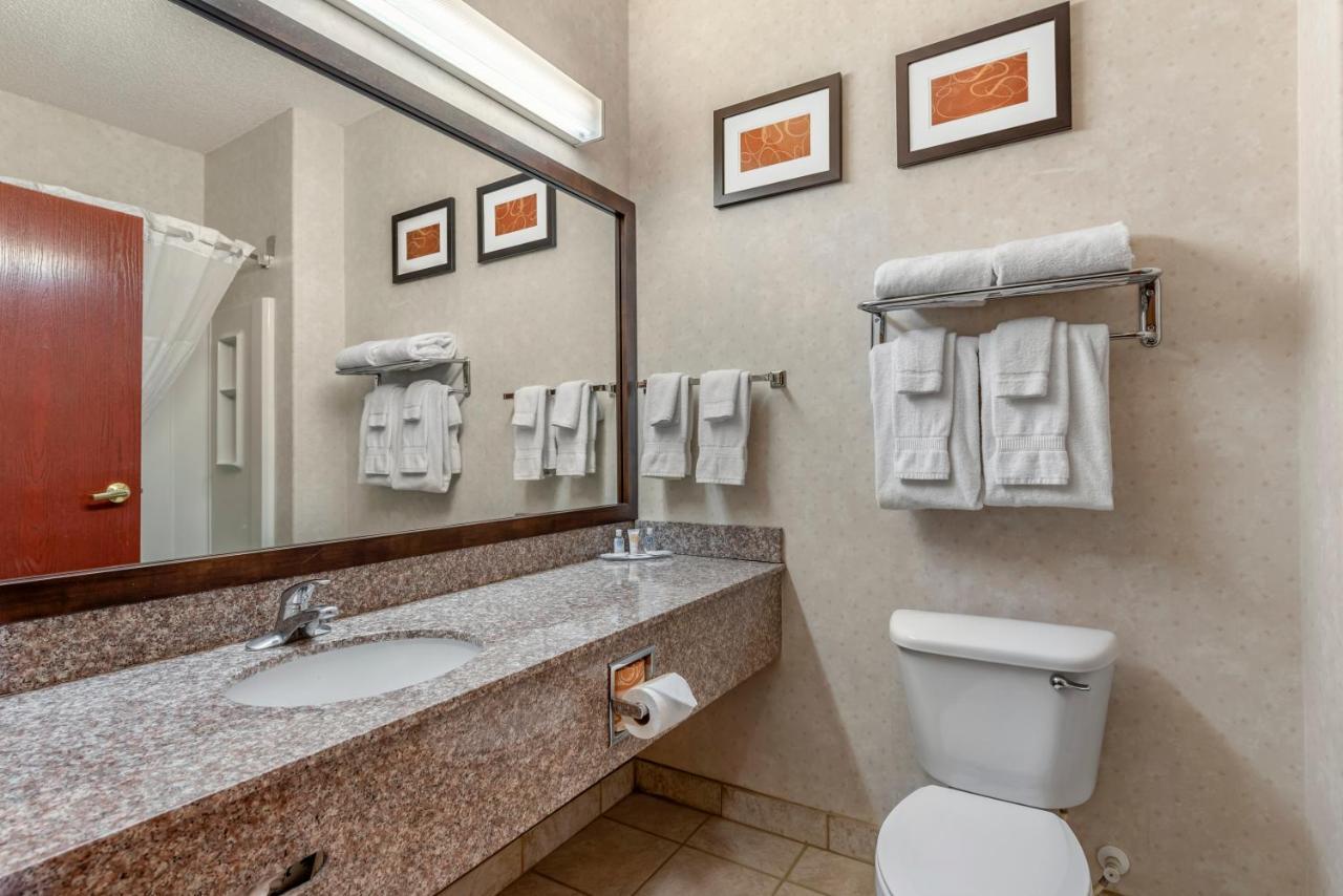 קאסל רוק Comfort Suites חדר תמונה