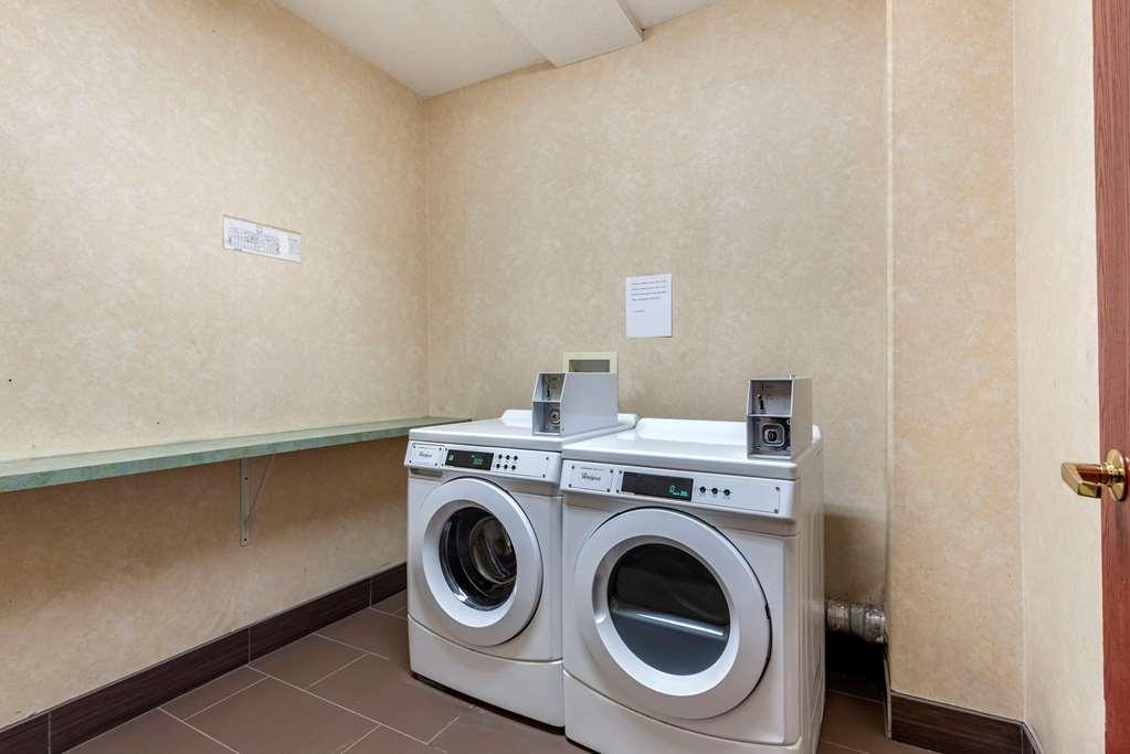 קאסל רוק Comfort Suites שירותים תמונה