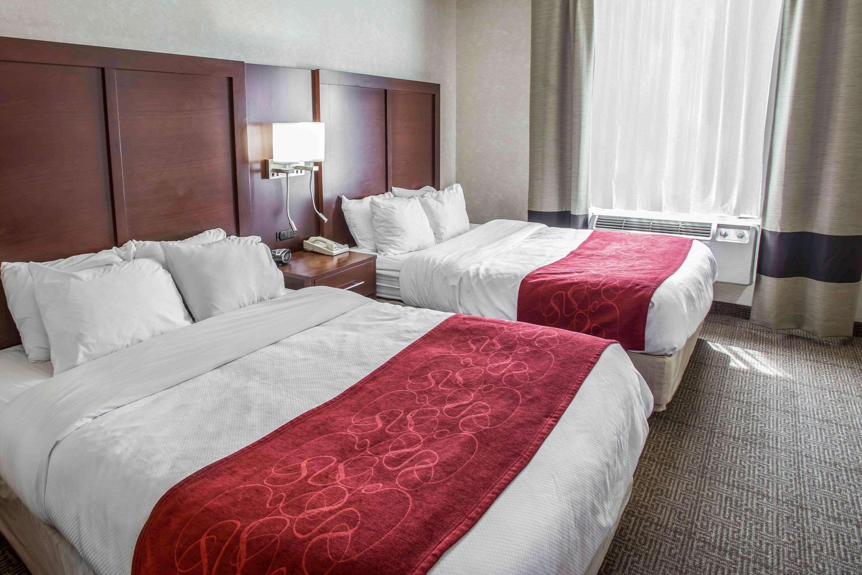 קאסל רוק Comfort Suites מראה חיצוני תמונה