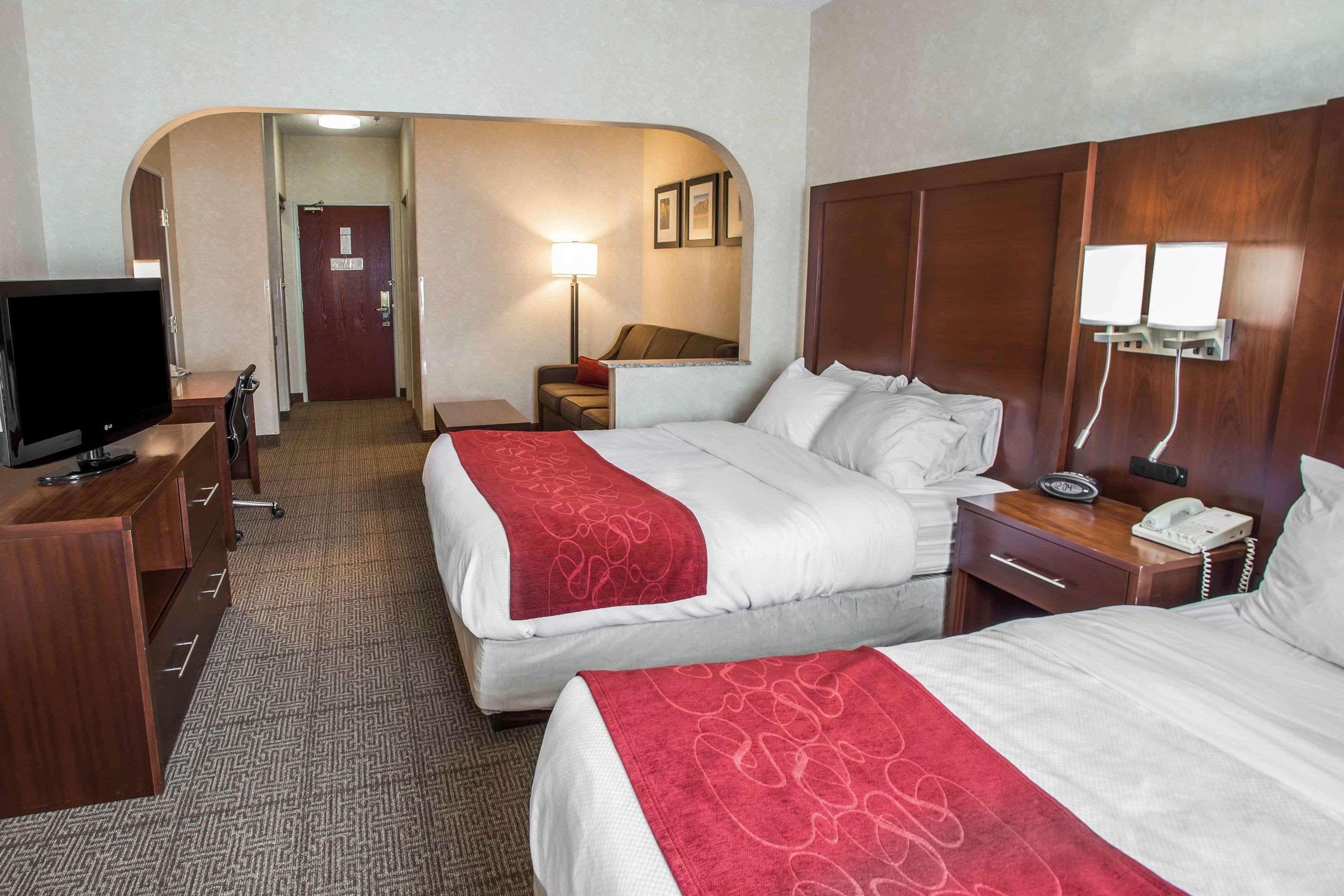 קאסל רוק Comfort Suites מראה חיצוני תמונה