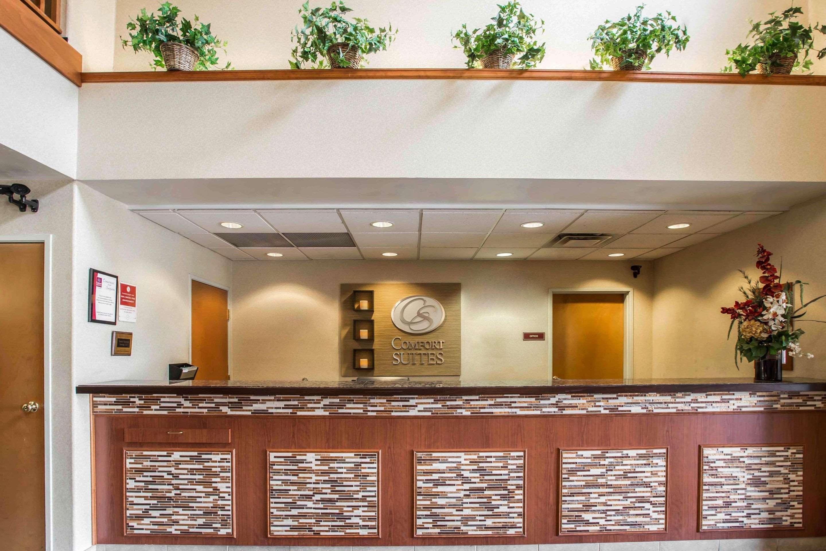 קאסל רוק Comfort Suites מראה חיצוני תמונה