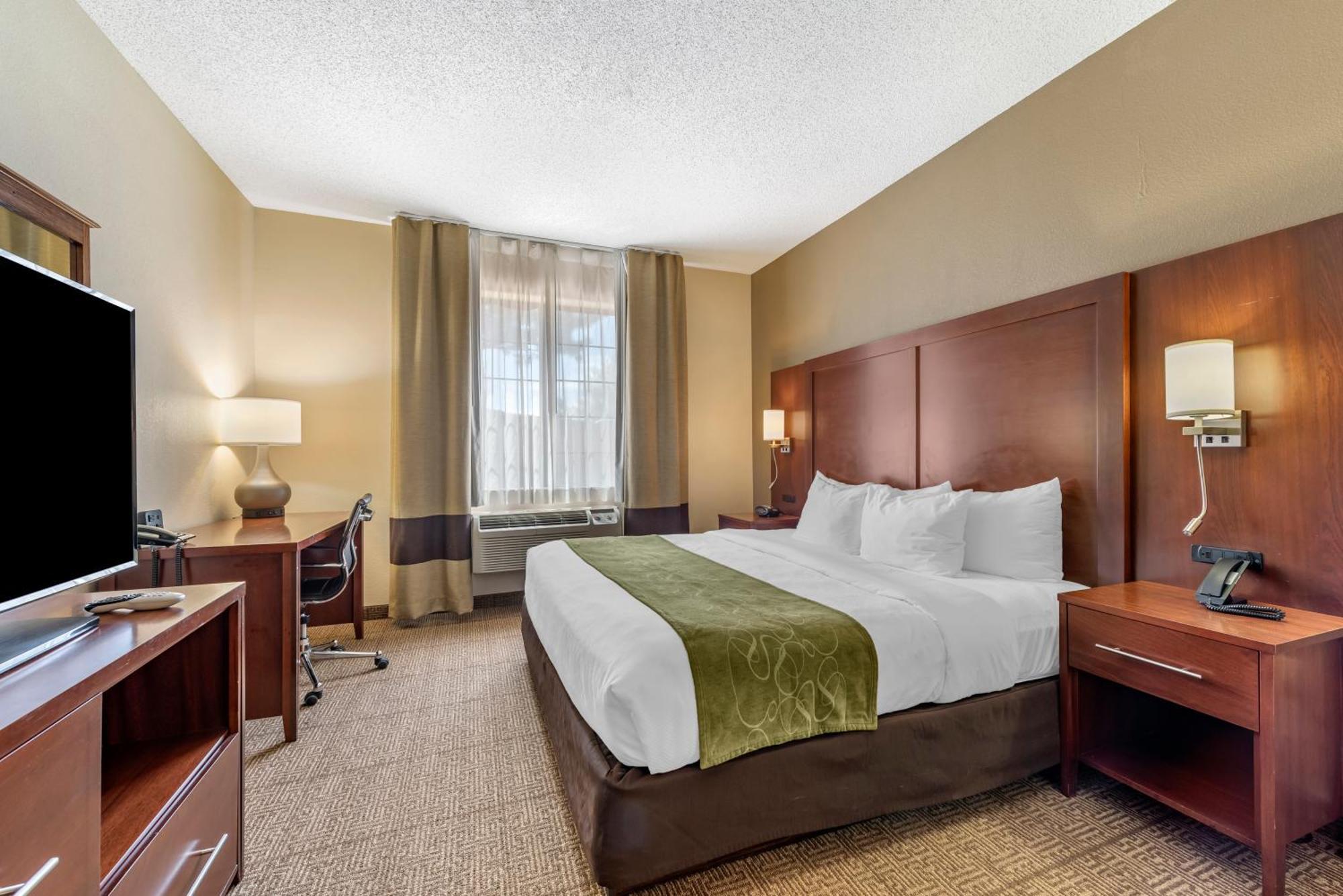 קאסל רוק Comfort Suites חדר תמונה