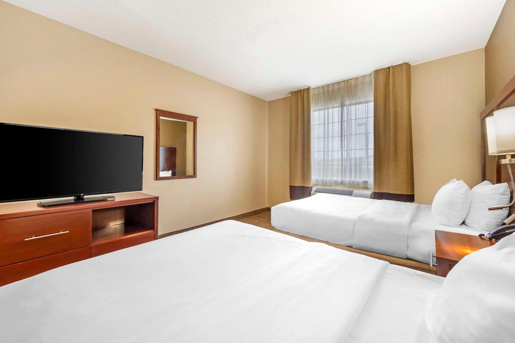 קאסל רוק Comfort Suites מראה חיצוני תמונה