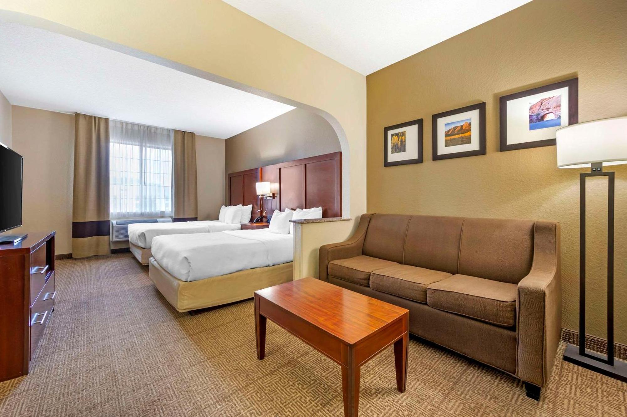 קאסל רוק Comfort Suites מראה חיצוני תמונה